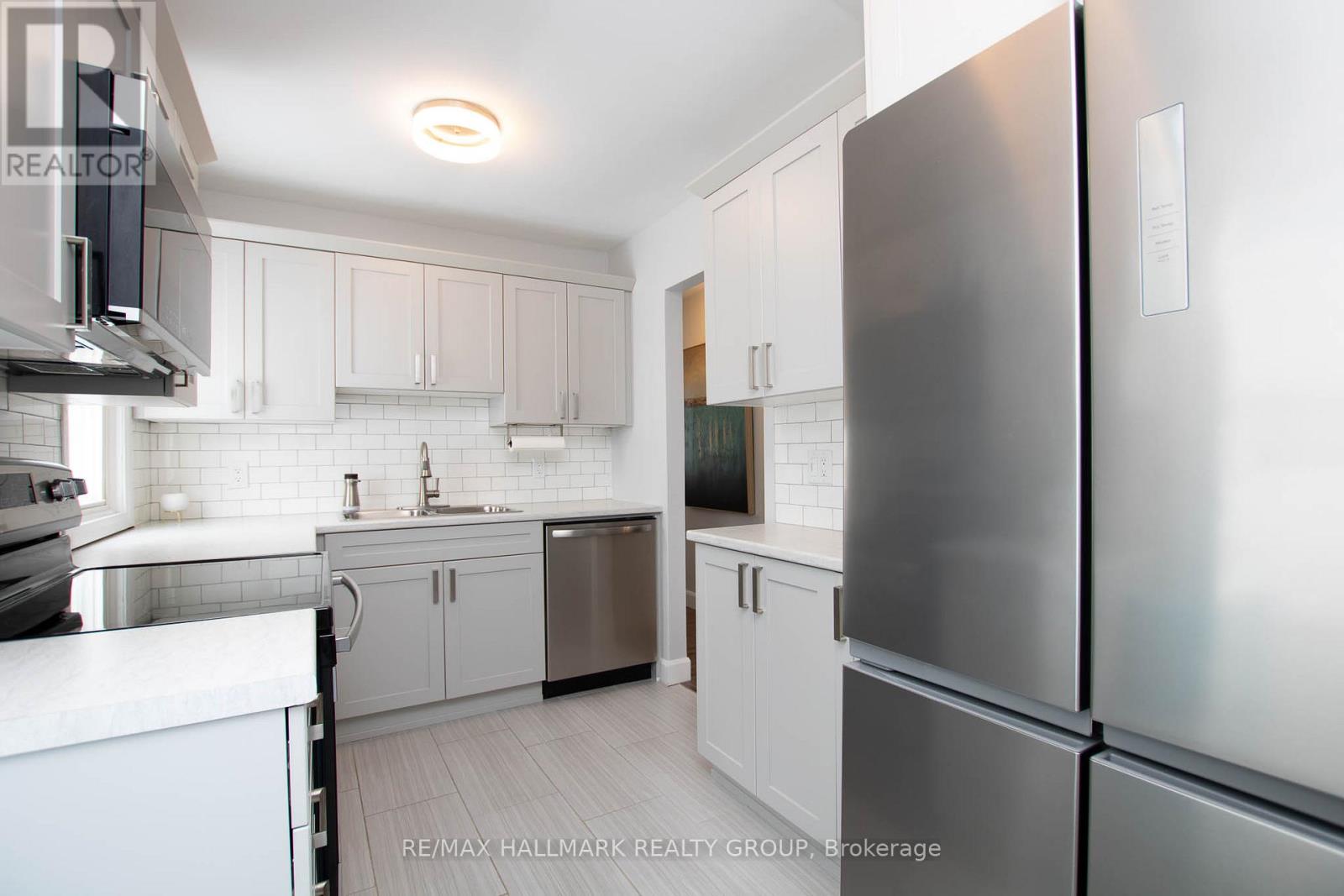 929 Merivale Road, Ottawa, Ontario  K1Z 5Z7 - Photo 14 - X13559360