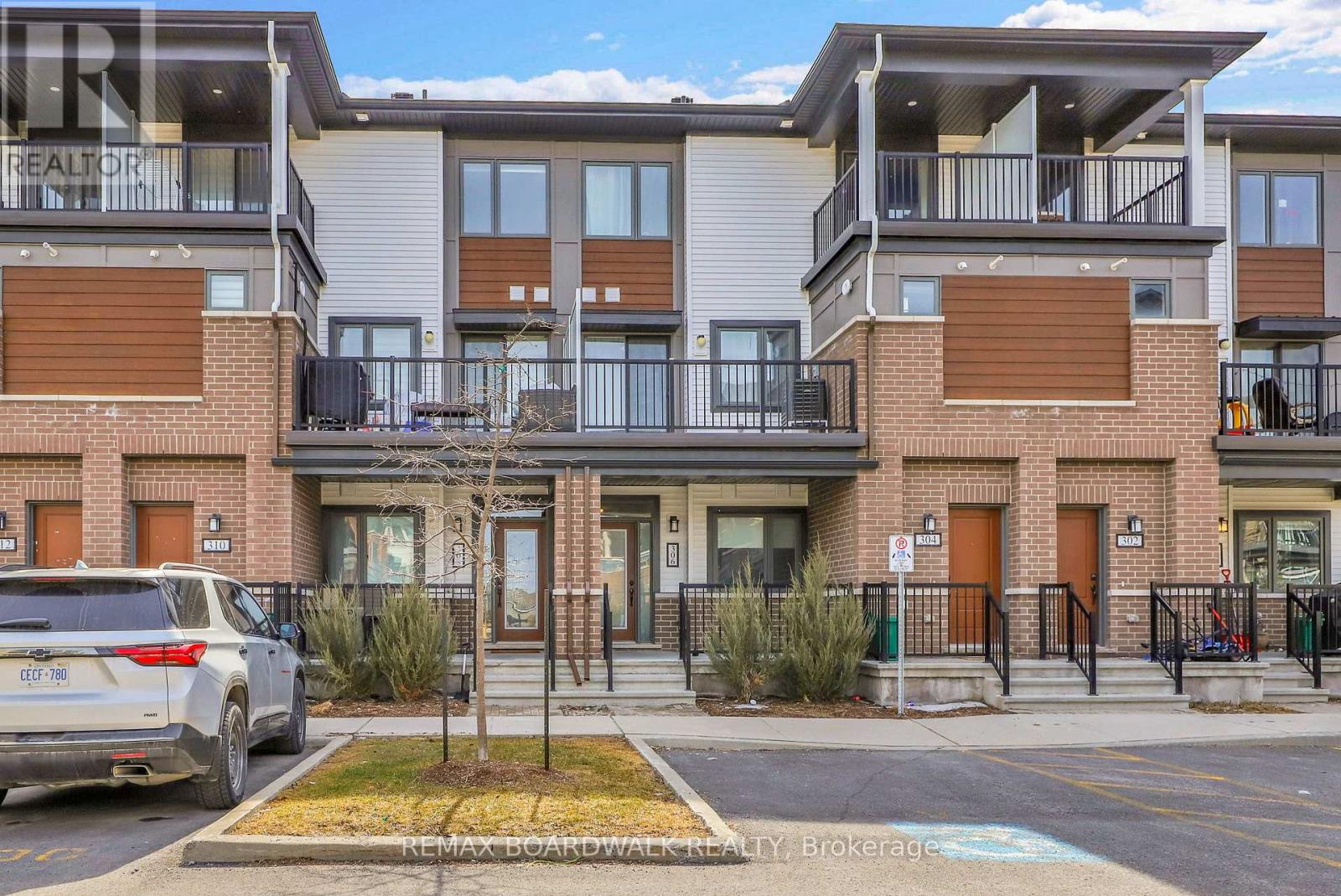 306 Pilot Private, Ottawa, Ontario  K2V 0S4 - Photo 1 - X13559872