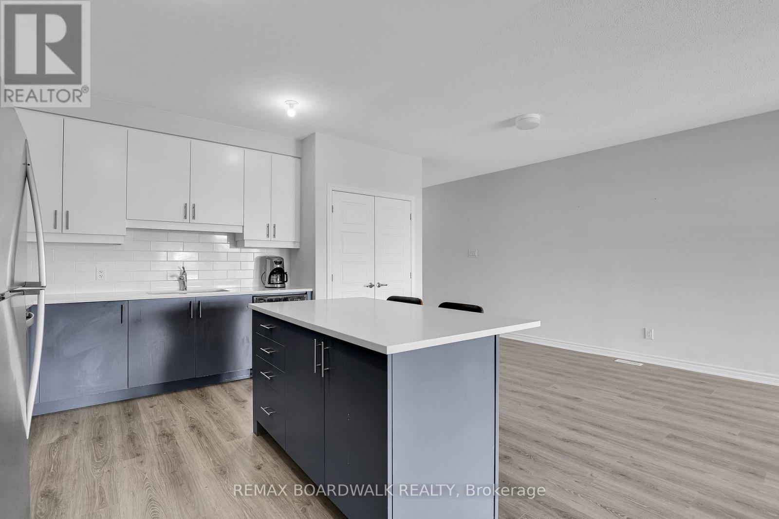 306 Pilot Private, Ottawa, Ontario  K2V 0S4 - Photo 17 - X13559872