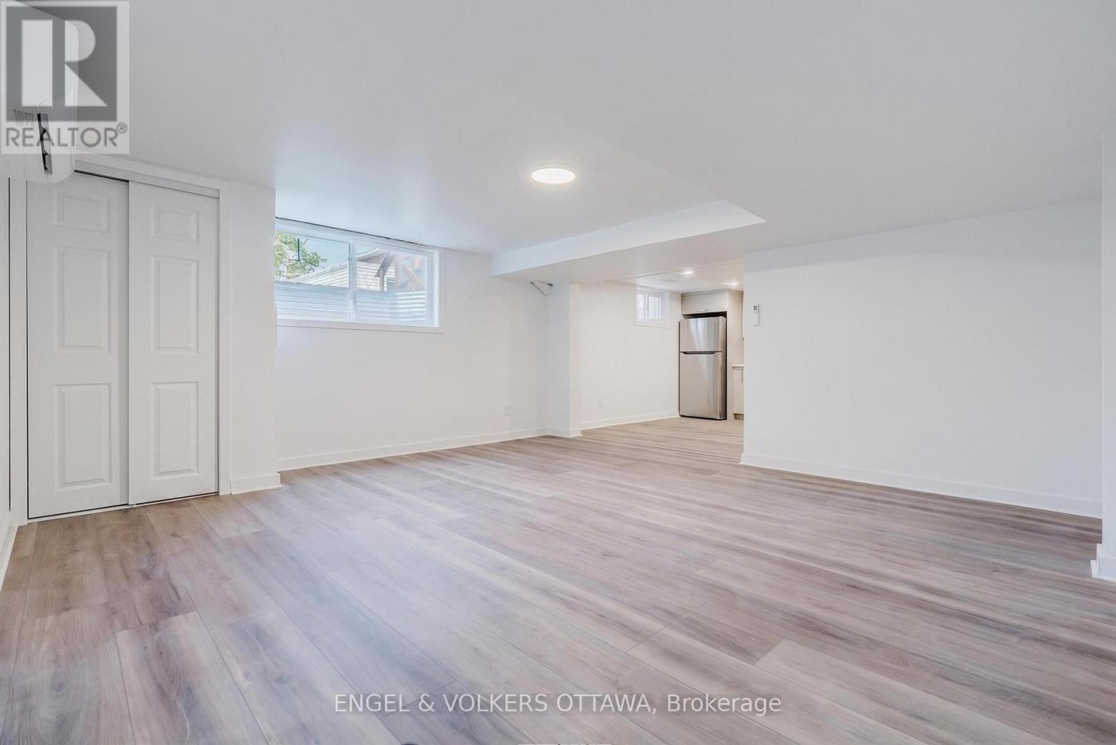 3 - 896 Pinewood Crescent, Ottawa, Ontario  K2B 5Y4 - Photo 25 - X13560198
