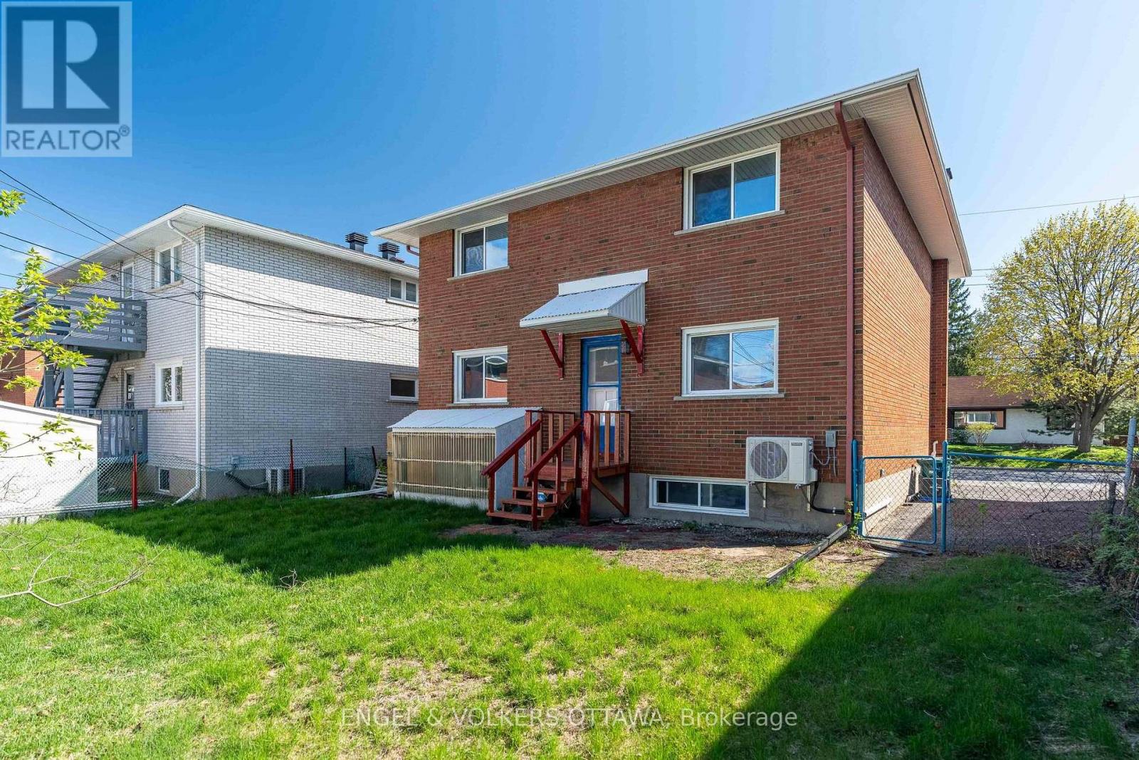 3 - 896 Pinewood Crescent, Ottawa, Ontario  K2B 5Y4 - Photo 32 - X13560198