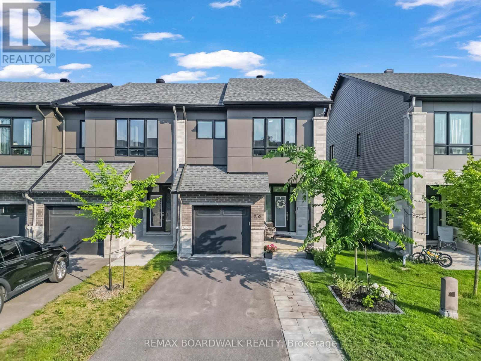 232 Bristol Crescent, North Grenville, Ontario  K0G 1J0 - Photo 1 - X13560444
