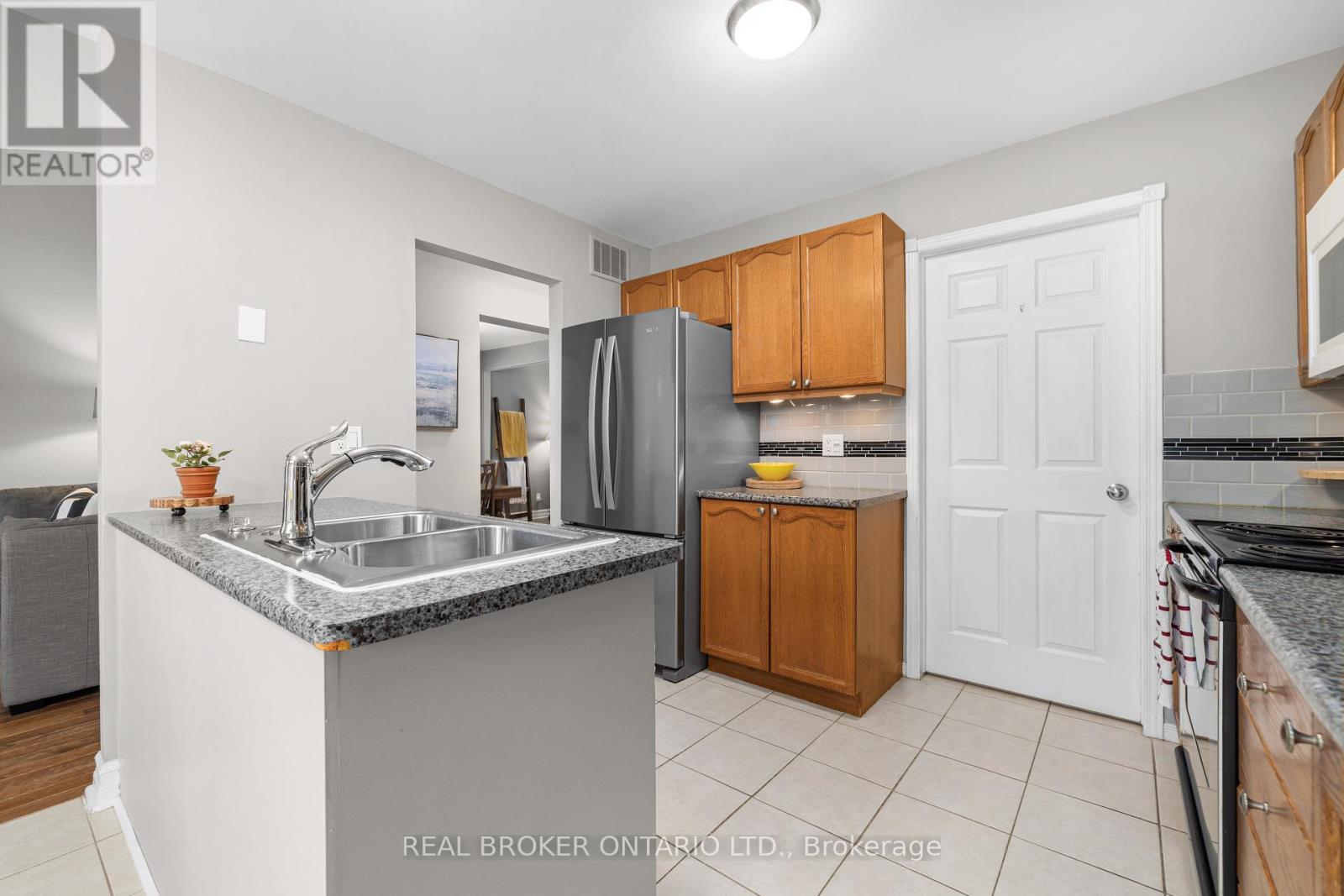 1981 Orchardview Avenue, Ottawa, Ontario  K4A 3B8 - Photo 15 - X13560730