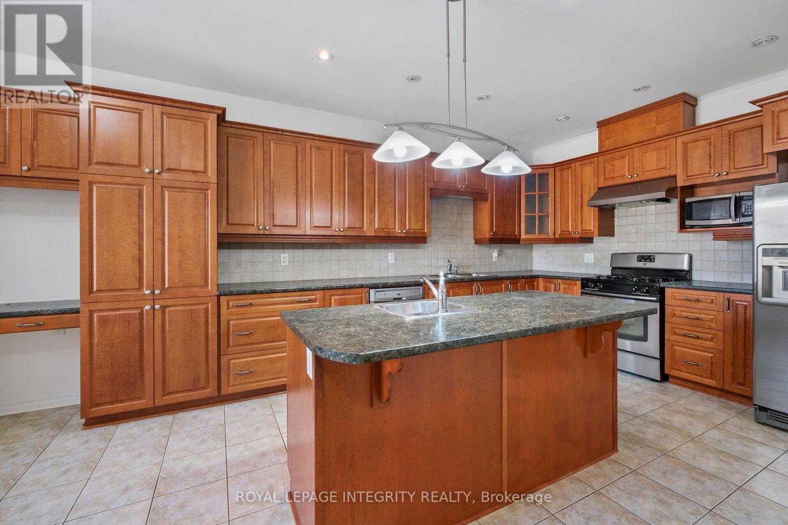 1 Moe Robillard Street, Arnprior, Ontario  K7S 0C2 - Photo 10 - X13560784