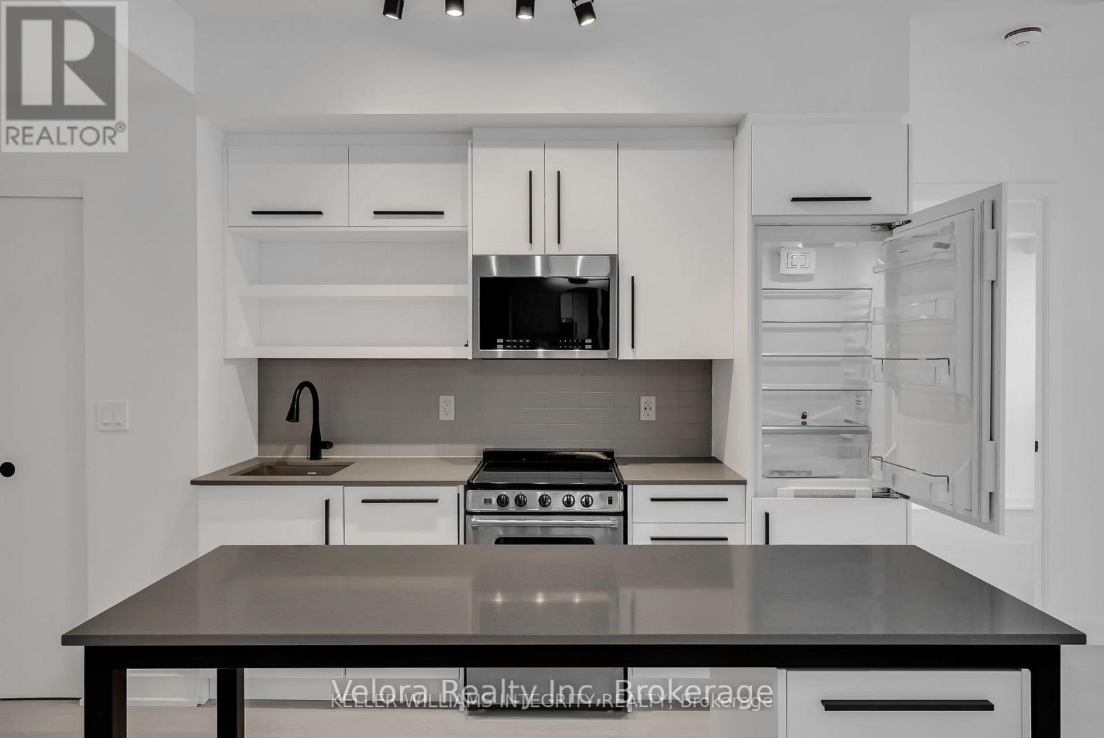 905 - 560 Rideau Street, Ottawa, Ontario  K1N 0G3 - Photo 4 - X13560980