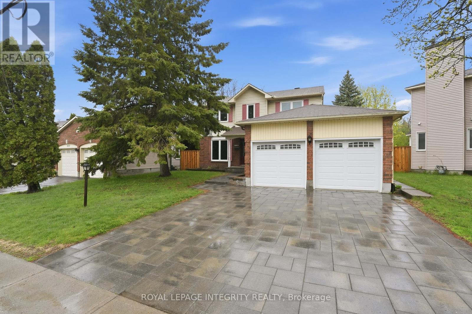 2133 Lenester Avenue, Ottawa, Ontario  K2A 4A9 - Photo 1 - X13561088