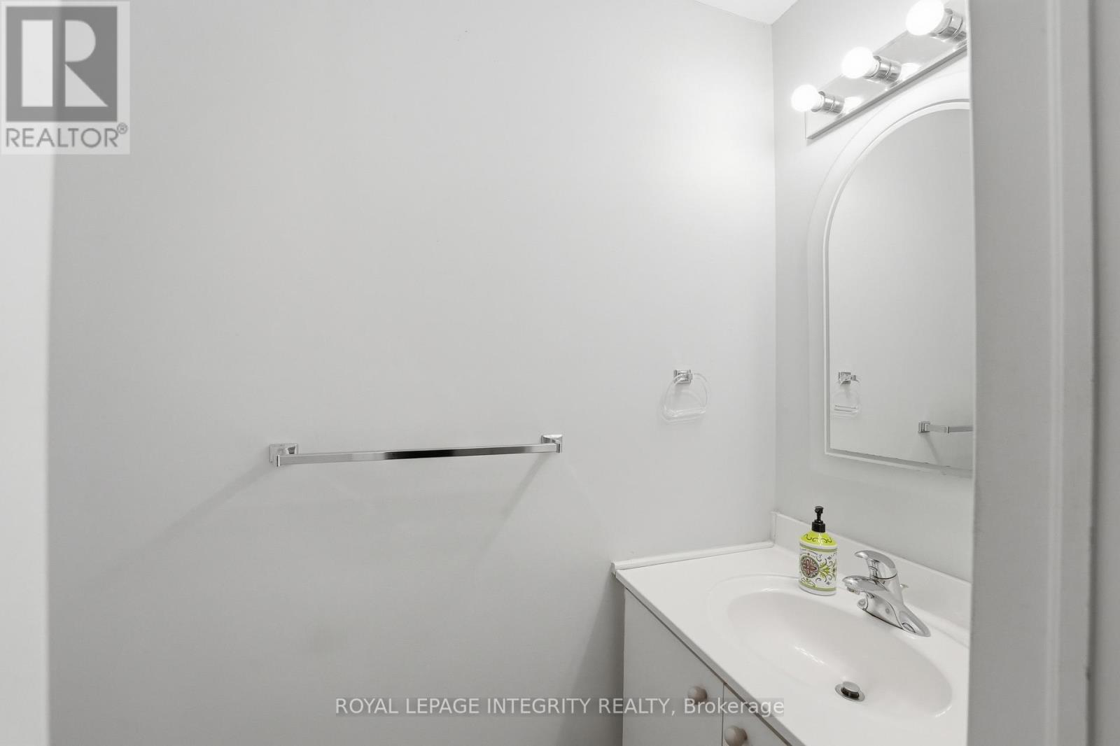 2133 Lenester Avenue, Ottawa, Ontario  K2A 4A9 - Photo 22 - X13561088