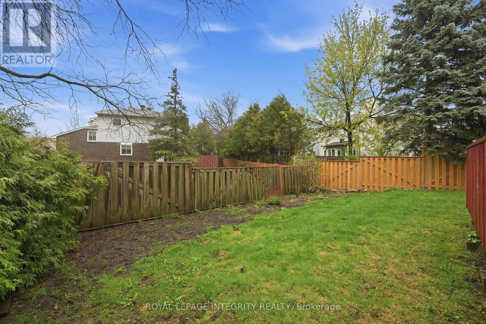 2133 Lenester Avenue, Ottawa, Ontario  K2A 4A9 - Photo 44 - X13561088