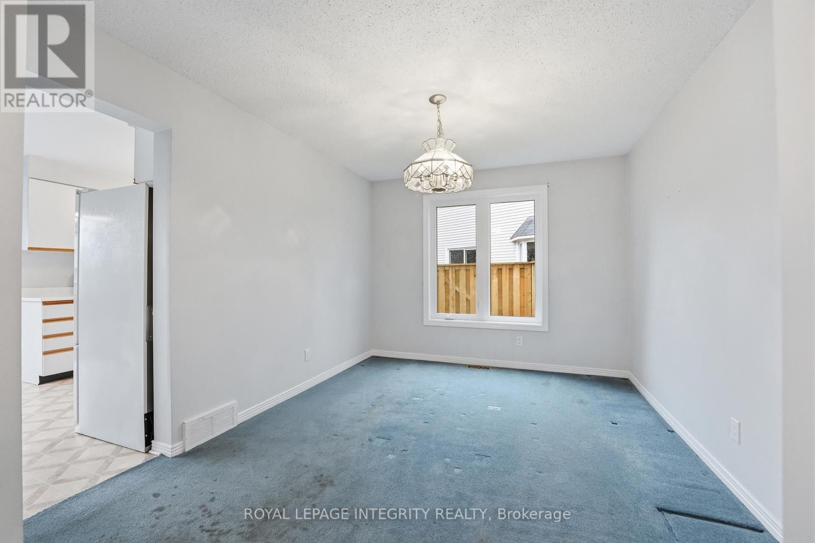 2133 Lenester Avenue, Ottawa, Ontario  K2A 4A9 - Photo 8 - X13561088