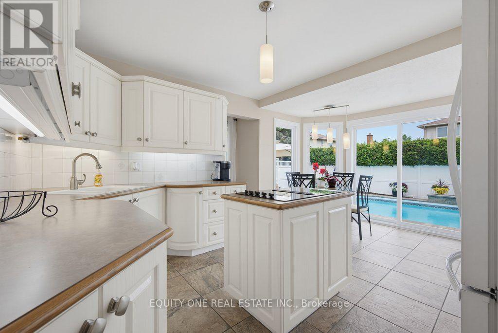 1315 Prestone Drive, Ottawa, Ontario  K1E 2Z2 - Photo 21 - X13561122