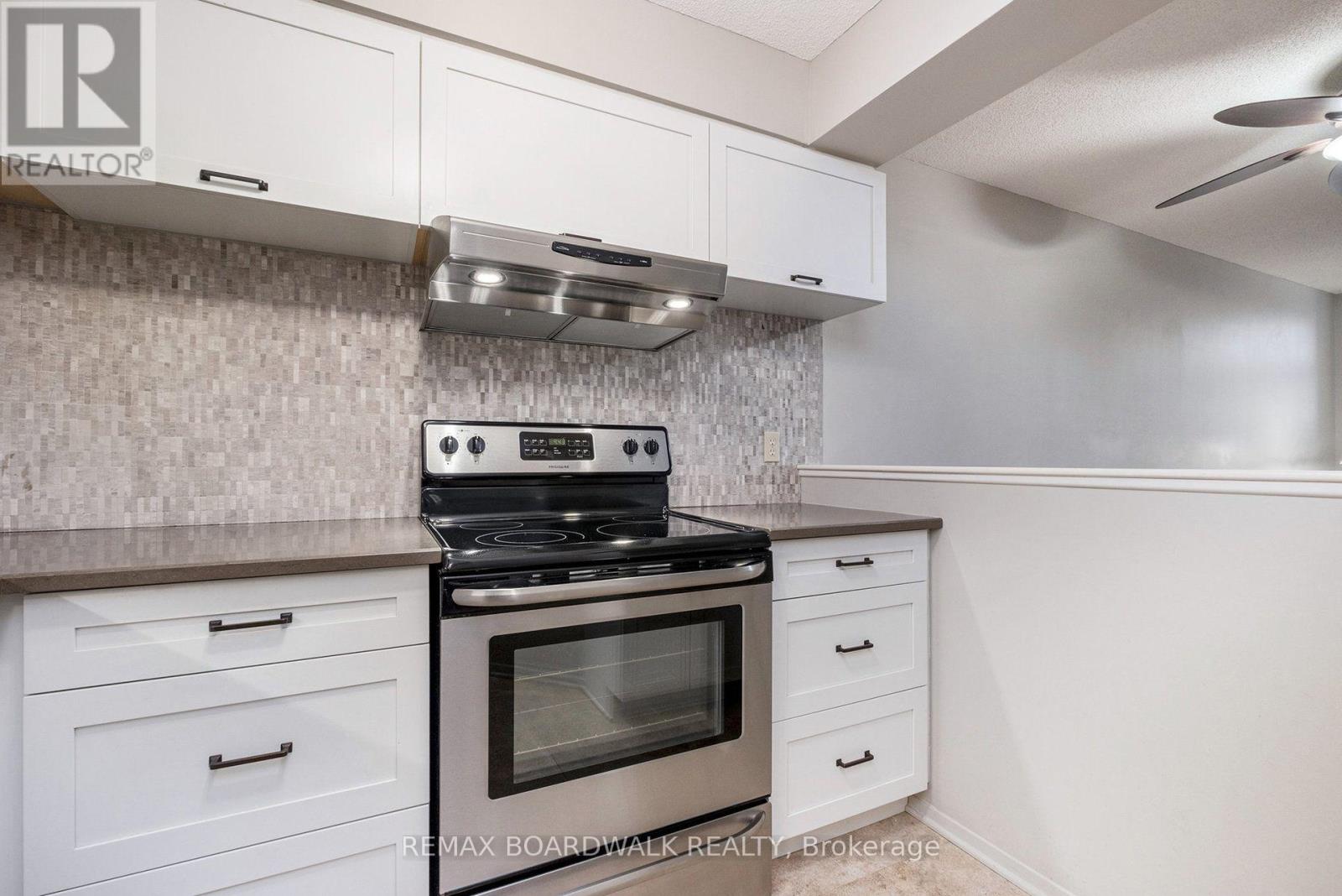 210 - 1025 Grenon Avenue, Ottawa, Ontario  K2B 8S5 - Photo 13 - X13561336