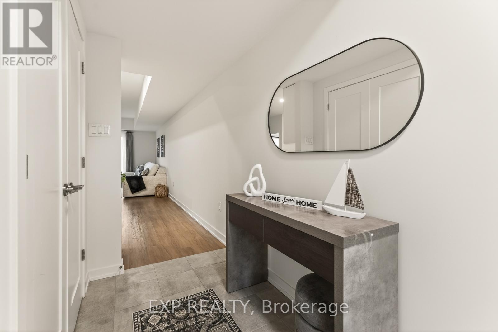 D - 810 Roger Griffiths Avenue, Ottawa, Ontario  K2S 3A9 - Photo 3 - X13561408