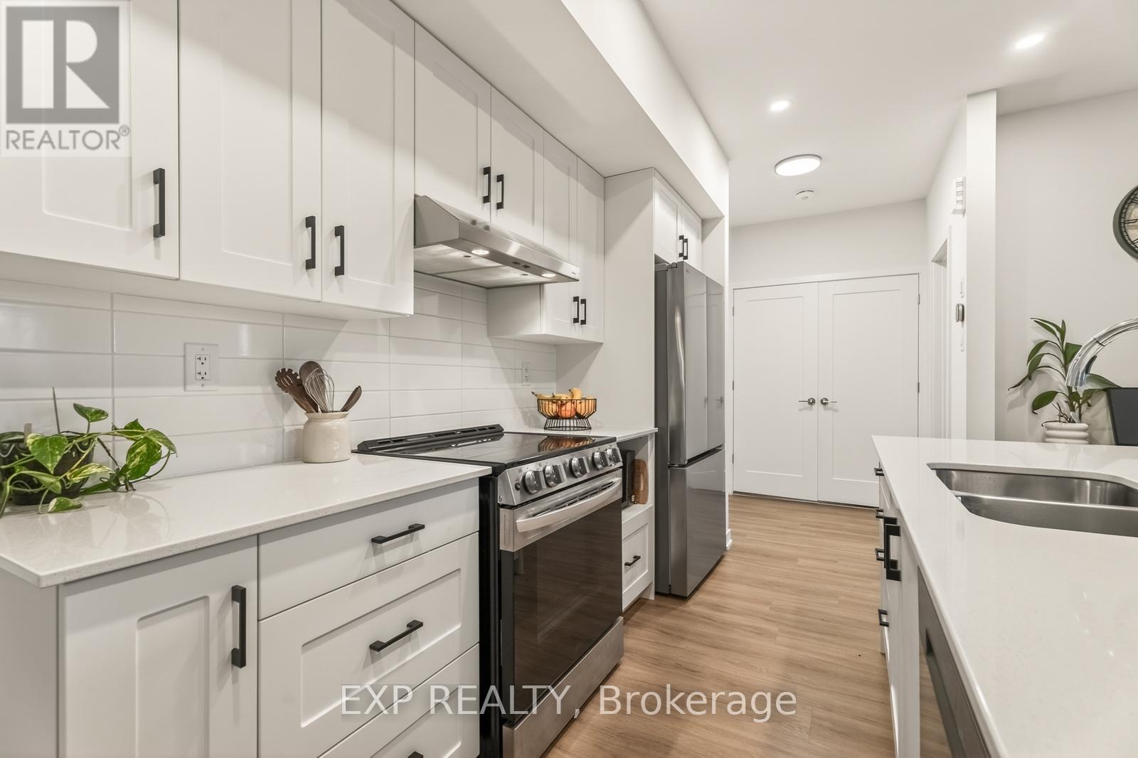 D - 810 Roger Griffiths Avenue, Ottawa, Ontario  K2S 3A9 - Photo 5 - X13561408