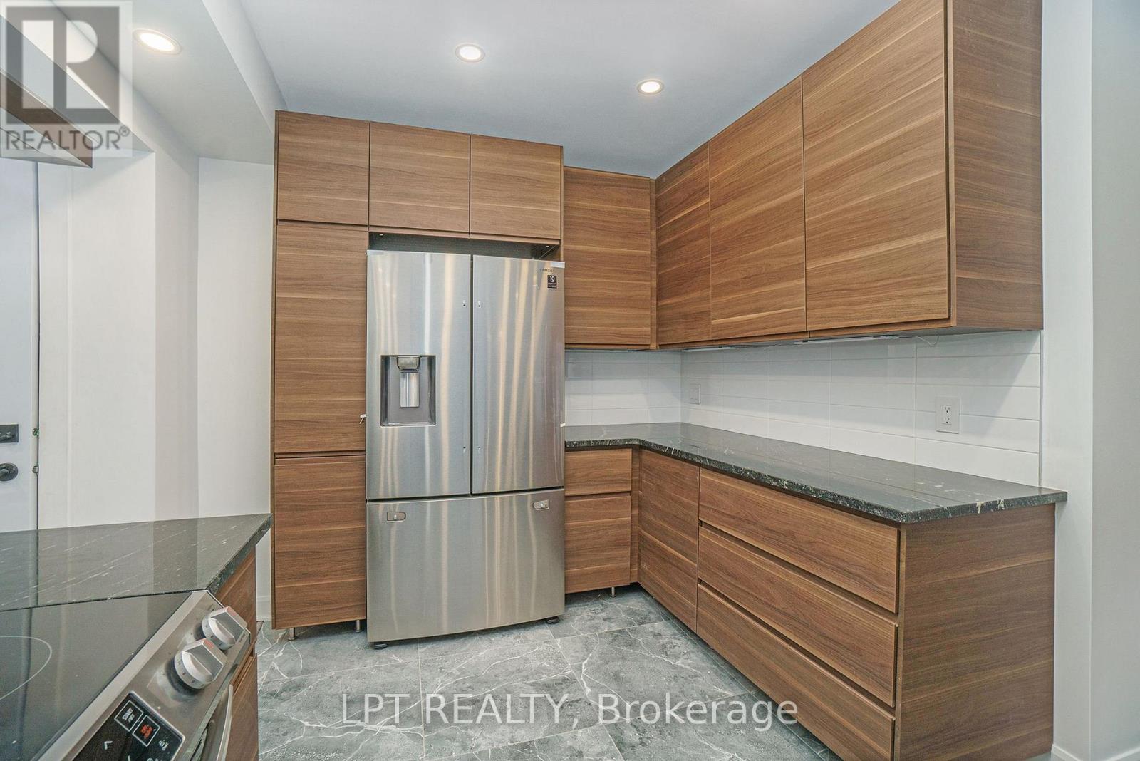 2112 Alta Vista Drive, Ottawa, Ontario  K1H 7L8 - Photo 10 - X13561476