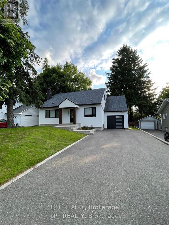 2112 Alta Vista Drive, Ottawa, Ontario  K1H 7L8 - Photo 2 - X13561476