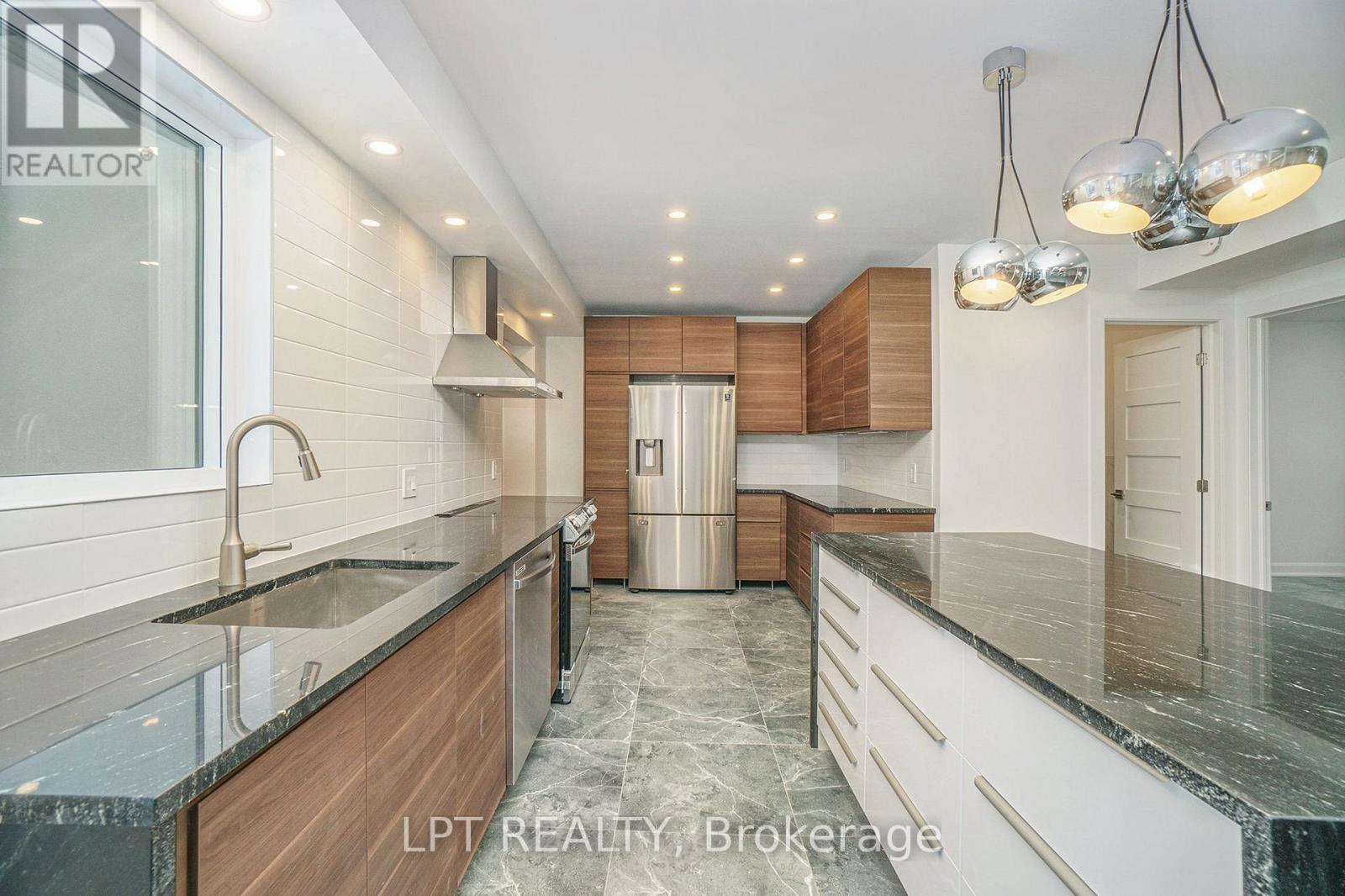 2112 Alta Vista Drive, Ottawa, Ontario  K1H 7L8 - Photo 9 - X13561476