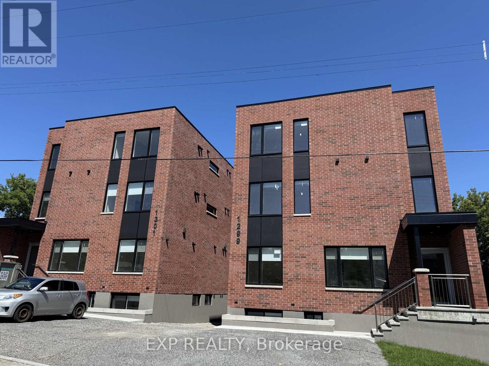 1 - 1301 Dorchester Avenue, Ottawa, Ontario  K1Z 8E8 - Photo 1 - X13561802