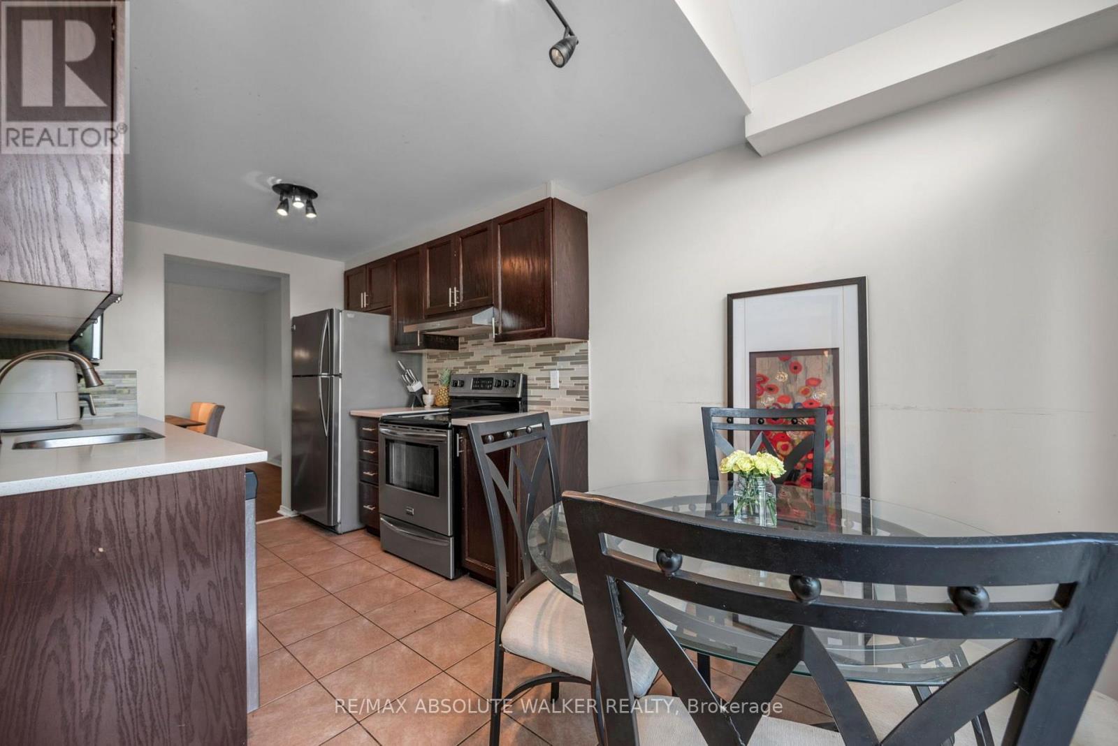 1104 Candlewood Street, Ottawa, Ontario  K4A 4Z9 - Photo 12 - X13561804