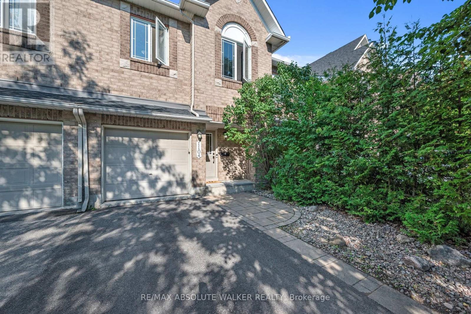 1104 Candlewood Street, Ottawa, Ontario  K4A 4Z9 - Photo 2 - X13561804