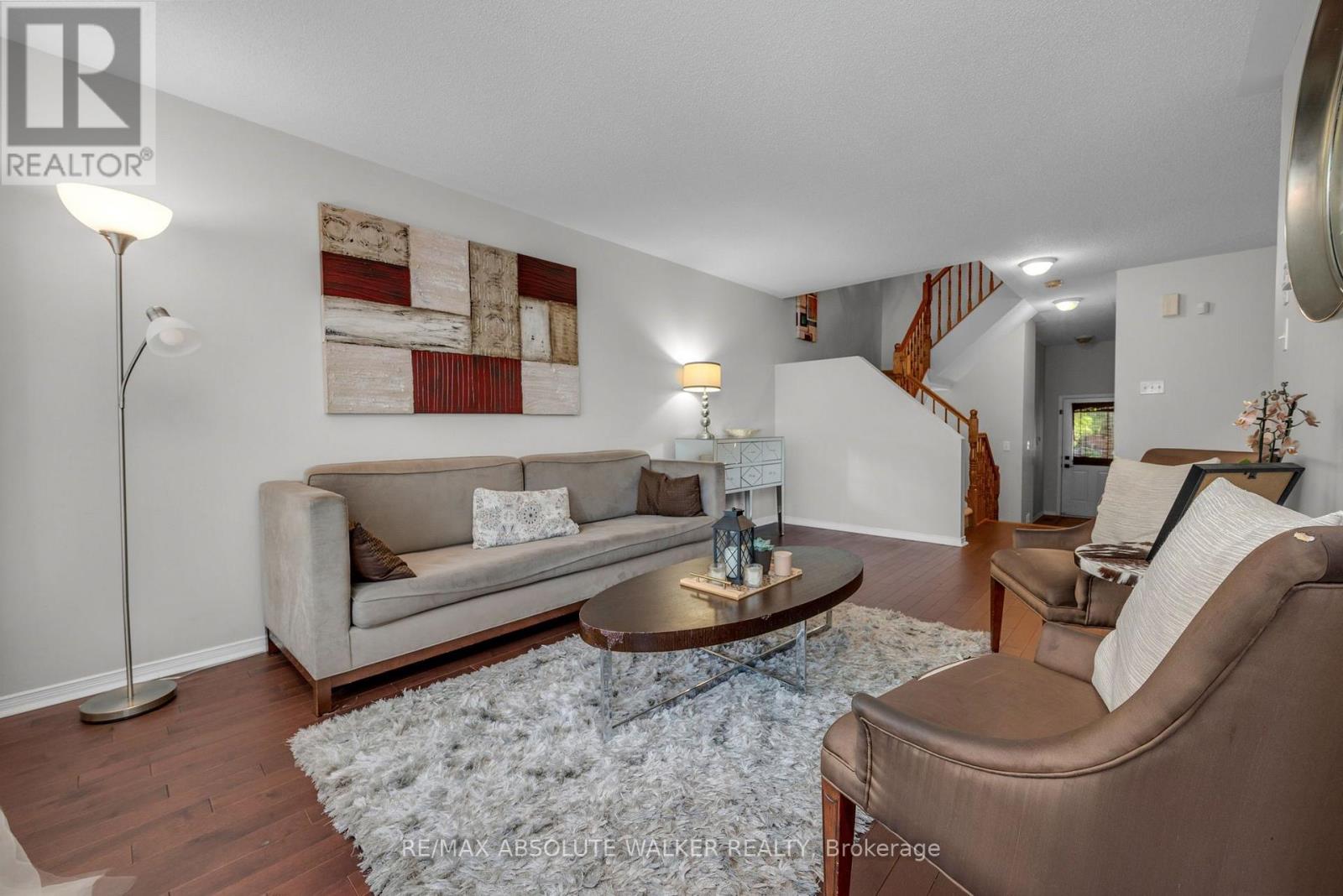 1104 Candlewood Street, Ottawa, Ontario  K4A 4Z9 - Photo 4 - X13561804