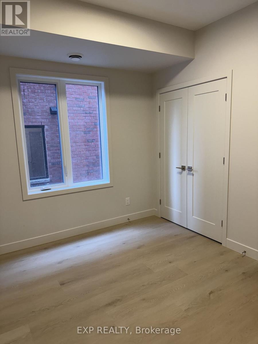 4 - 1301 Dorchester Avenue, Ottawa, Ontario  K1Z 8E8 - Photo 8 - X13561816
