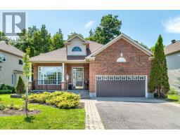 102 GOLFLINKS DRIVE, Ottawa, Ontario