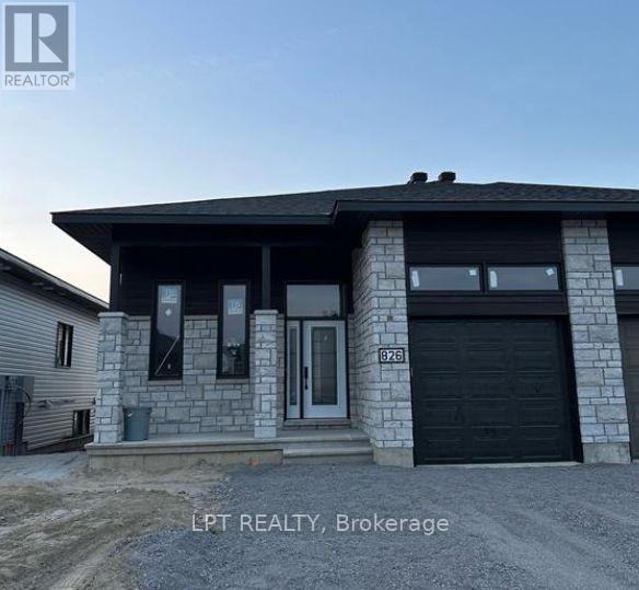 826 Namur Street, Russell, Ontario  K0A 2M0 - Photo 1 - X13561868