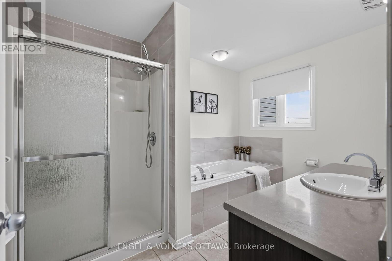 601 Via Campanale Avenue, Ottawa, Ontario  K2J 4A2 - Photo 39 - X13561892