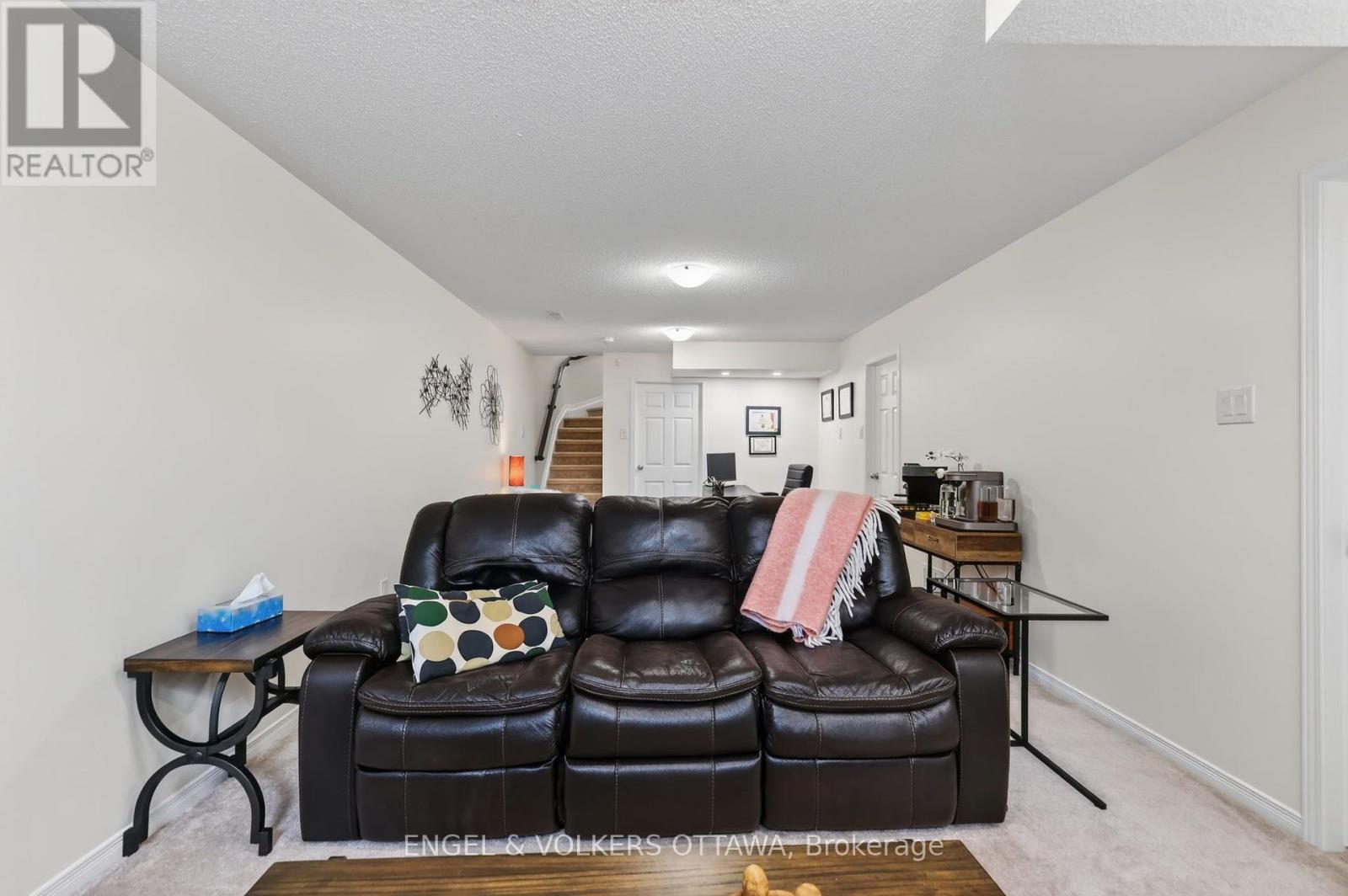 601 Via Campanale Avenue, Ottawa, Ontario  K2J 4A2 - Photo 45 - X13561892