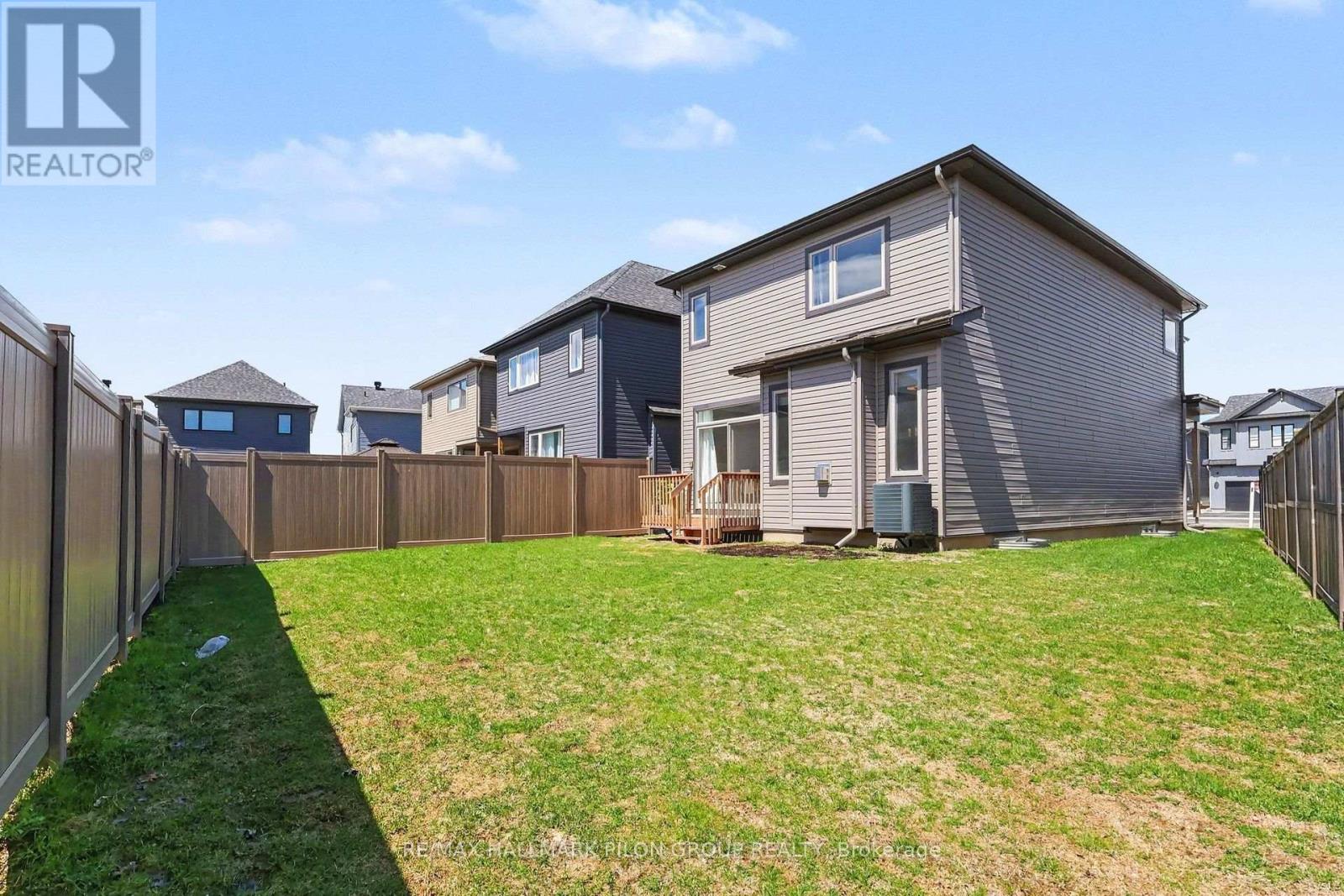 396 Ventoux Avenue, Ottawa, Ontario  K4A 5L9 - Photo 19 - X13561964