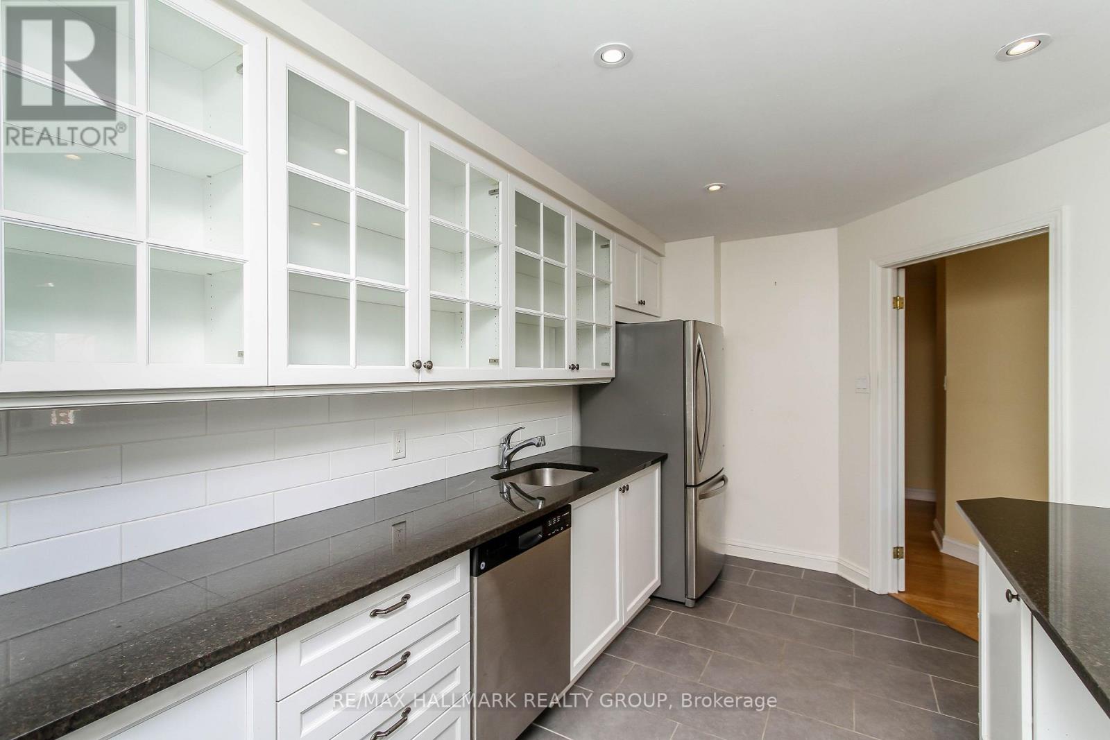201 - 222 Bruyere Street, Ottawa, Ontario  K1N 5E3 - Photo 12 - X13562614