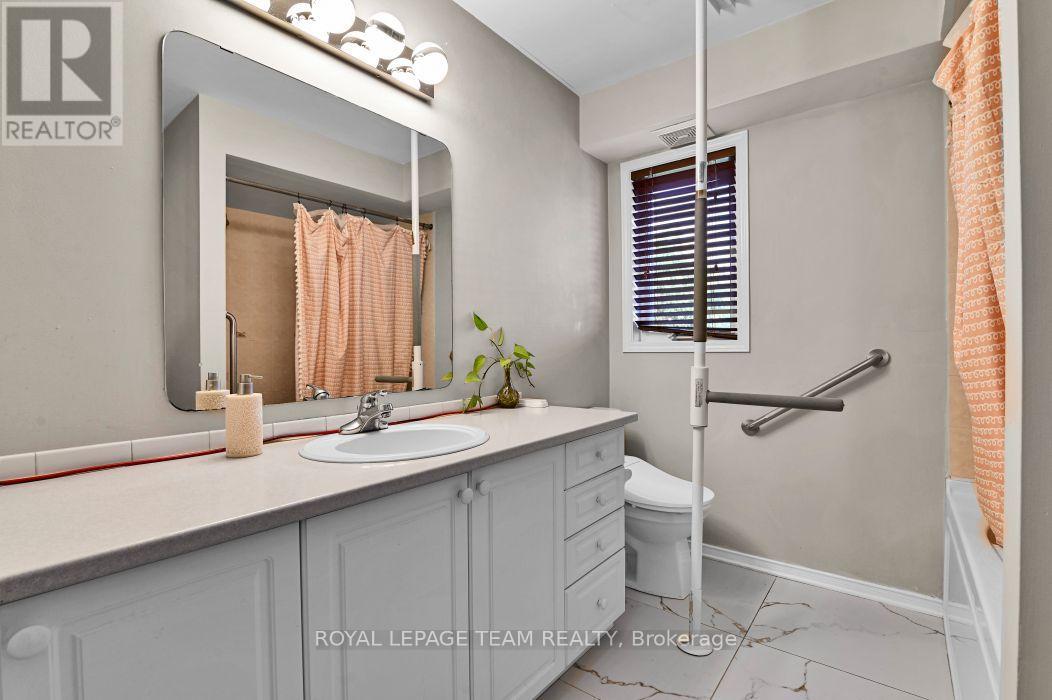 7 Karendale Street, Ottawa, Ontario  K2G 6V7 - Photo 17 - X13562690