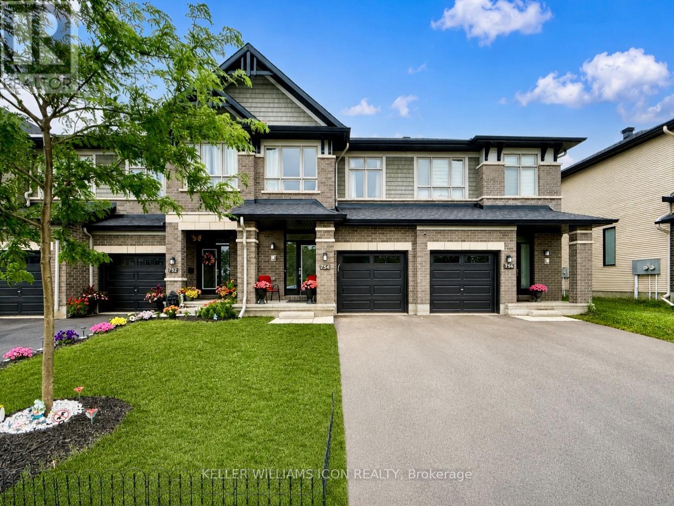 754 Borbridge Avenue, Ottawa, Ontario  K4M 0E7 - Photo 1 - X13562728