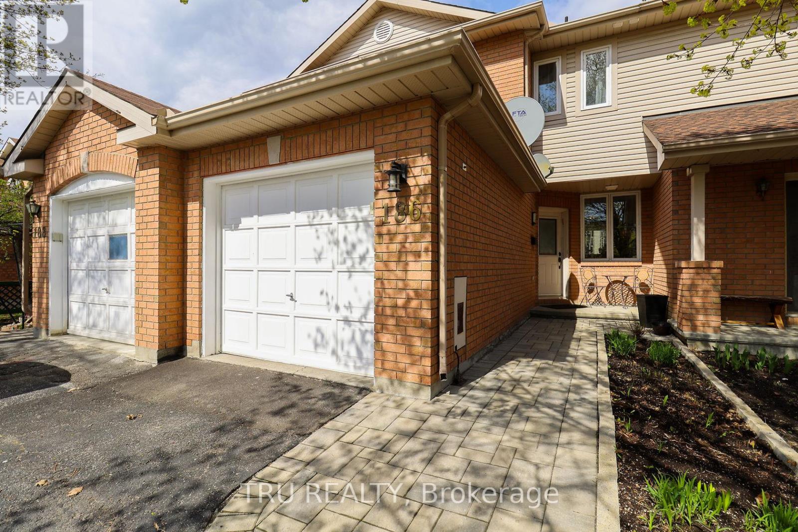 186 Daventry Crescent, Ottawa, Ontario  K2J 4N1 - Photo 3 - X13562850