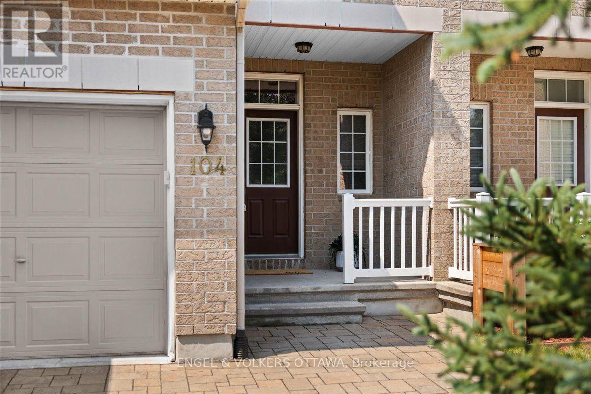 104 Jersey Tea Circle, Ottawa, Ontario  K1V 2L3 - Photo 3 - X13563028