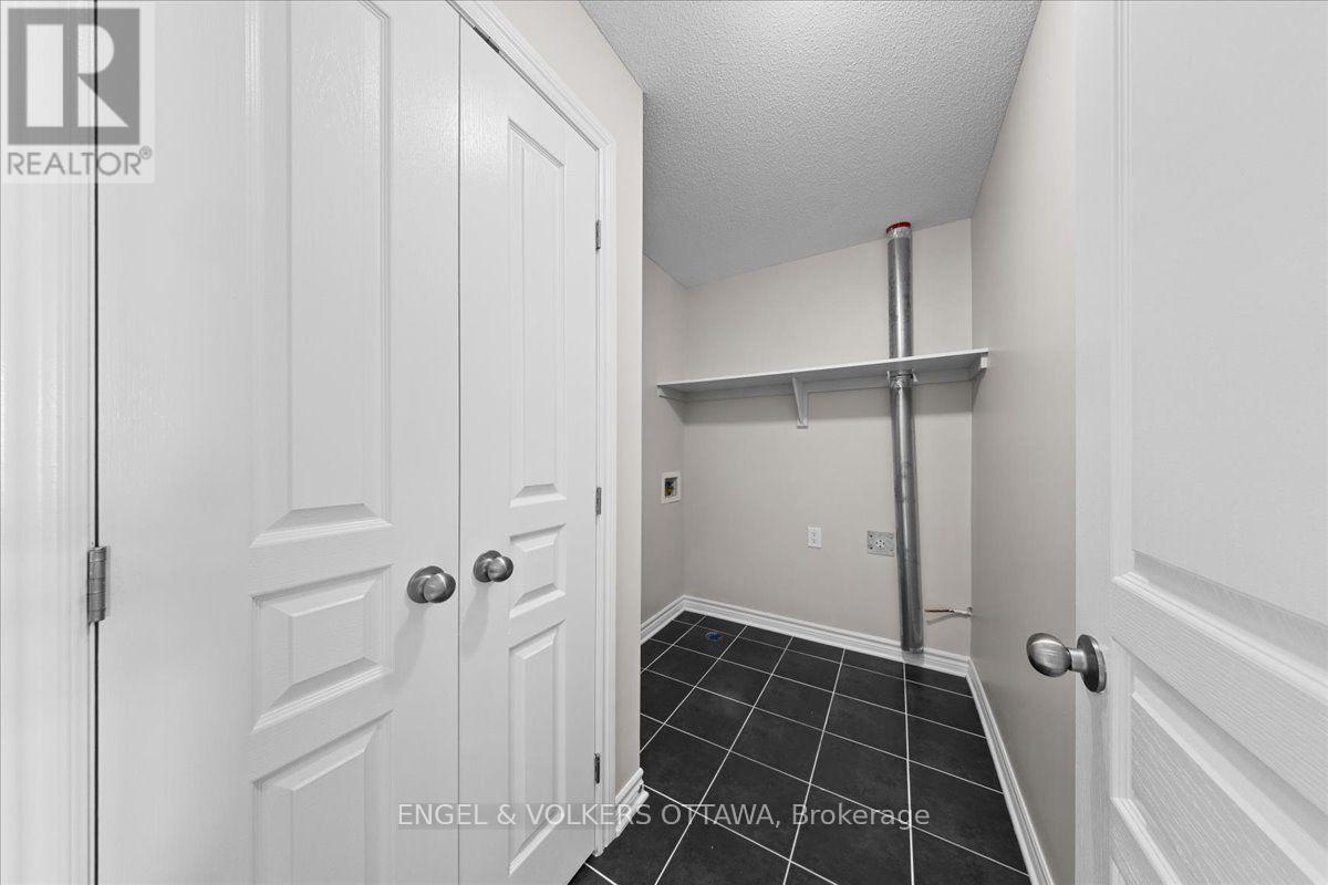 104 Jersey Tea Circle, Ottawa, Ontario  K1V 2L3 - Photo 31 - X13563028