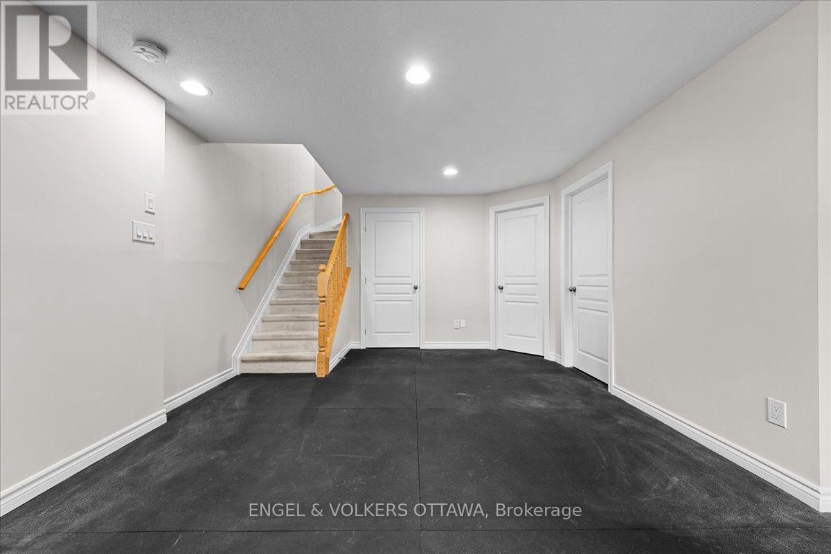 104 Jersey Tea Circle, Ottawa, Ontario  K1V 2L3 - Photo 32 - X13563028