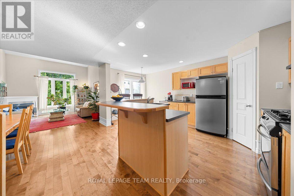 40 Saddlesmith Circle, Ottawa, Ontario  K2M 2Y9 - Photo 8 - X13563074