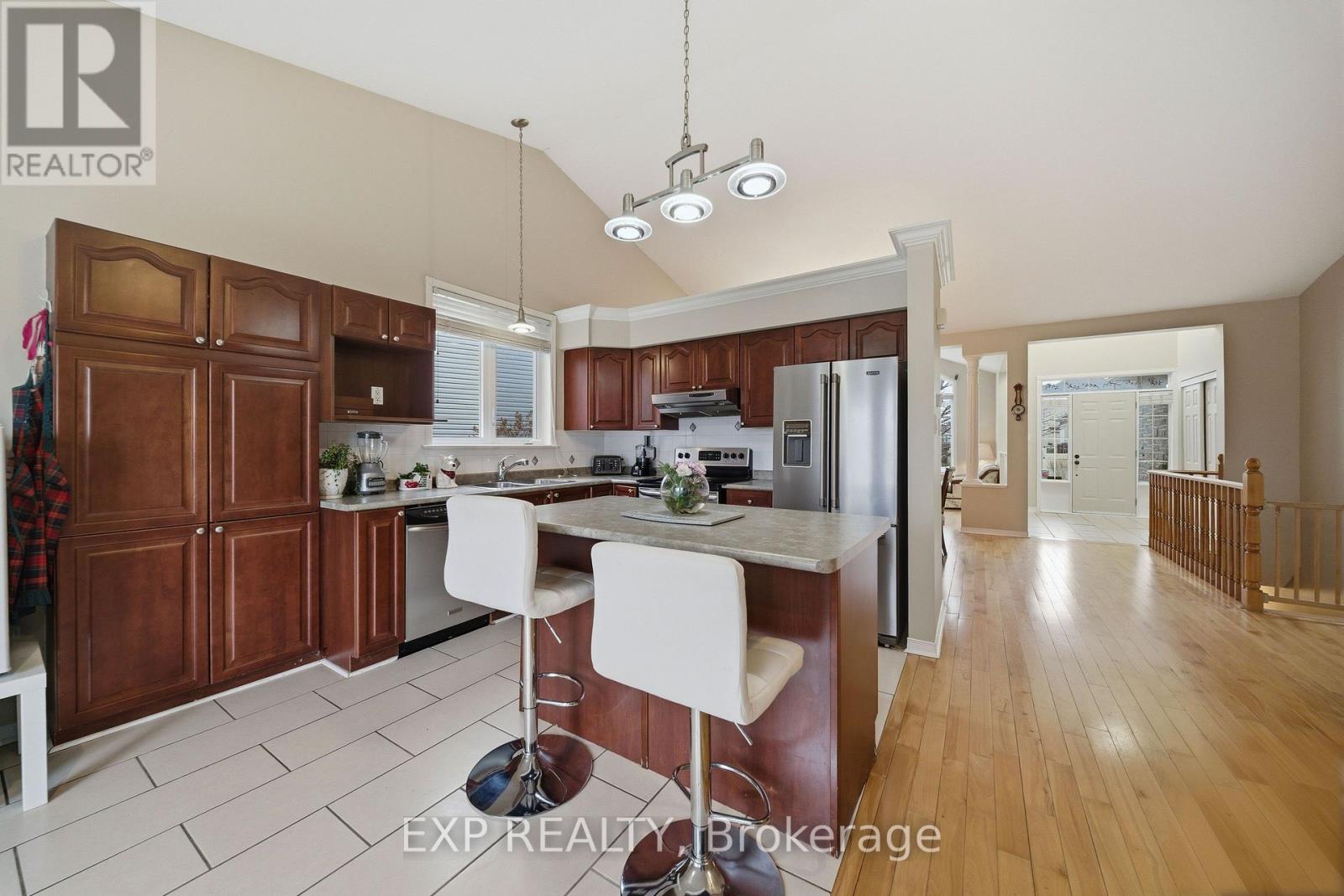 80 La Prairie Street, Russell, Ontario  K0A 1W0 - Photo 13 - X13563150
