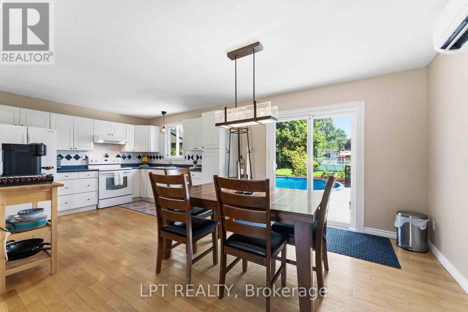 34 Fringewood Drive, Ottawa, Ontario  K2S 1V1 - Photo 9 - X13563268