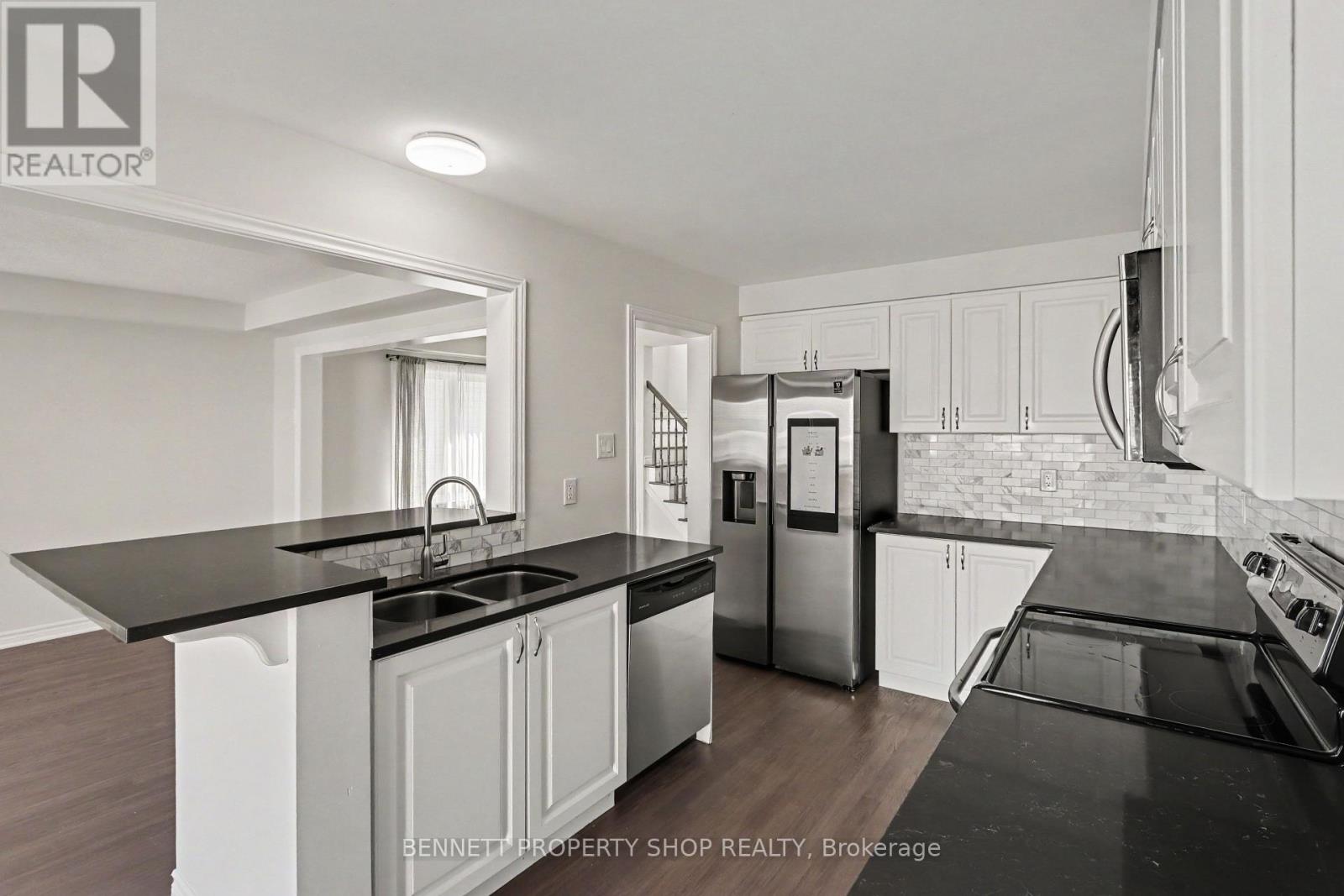 159 Conifer Creek Circle, Ottawa, Ontario  K2M 0M2 - Photo 4 - X13563294