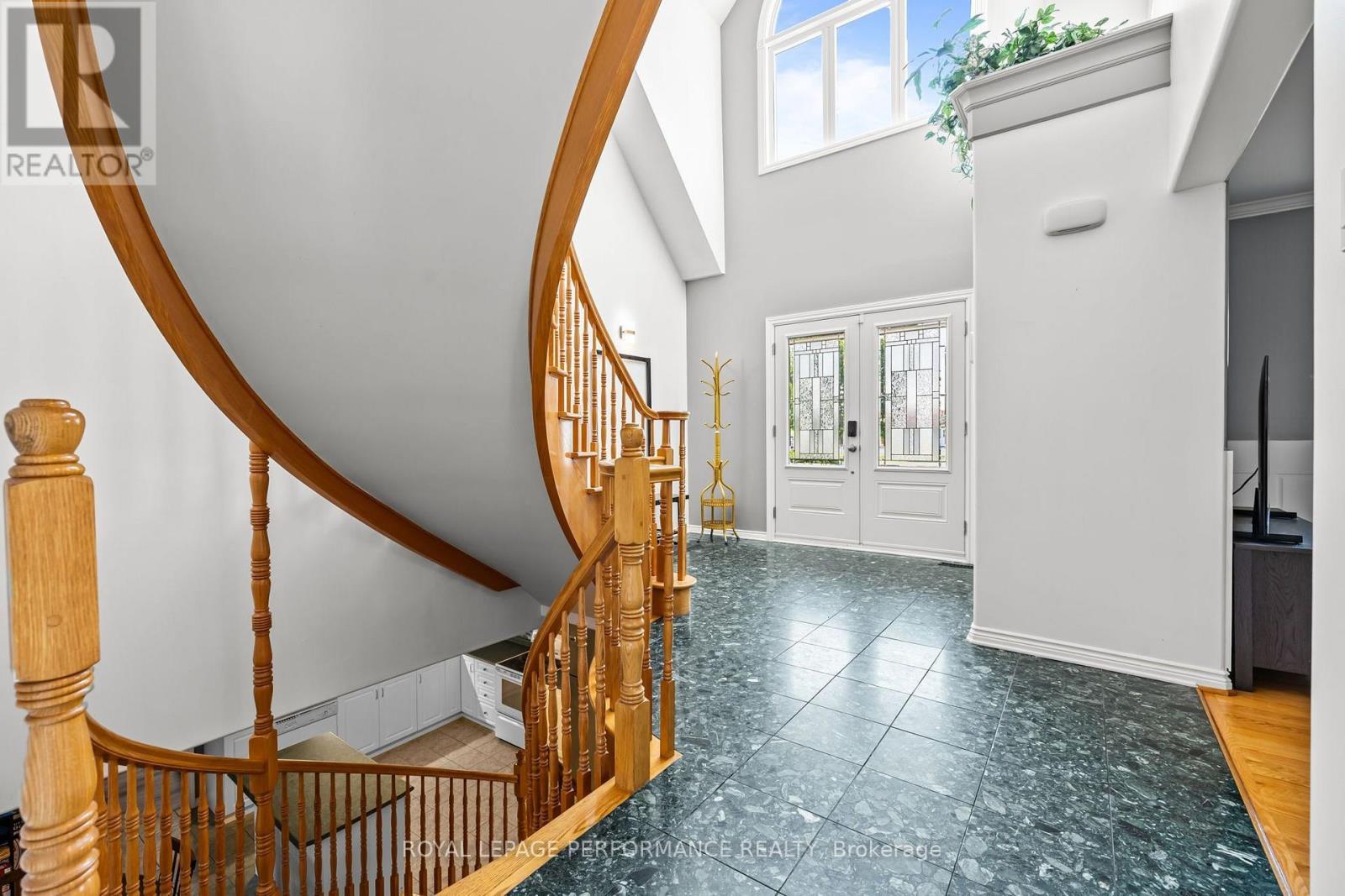 1436 Notre Dame Street, Russell, Ontario  K0A 1W0 - Photo 10 - X13563498