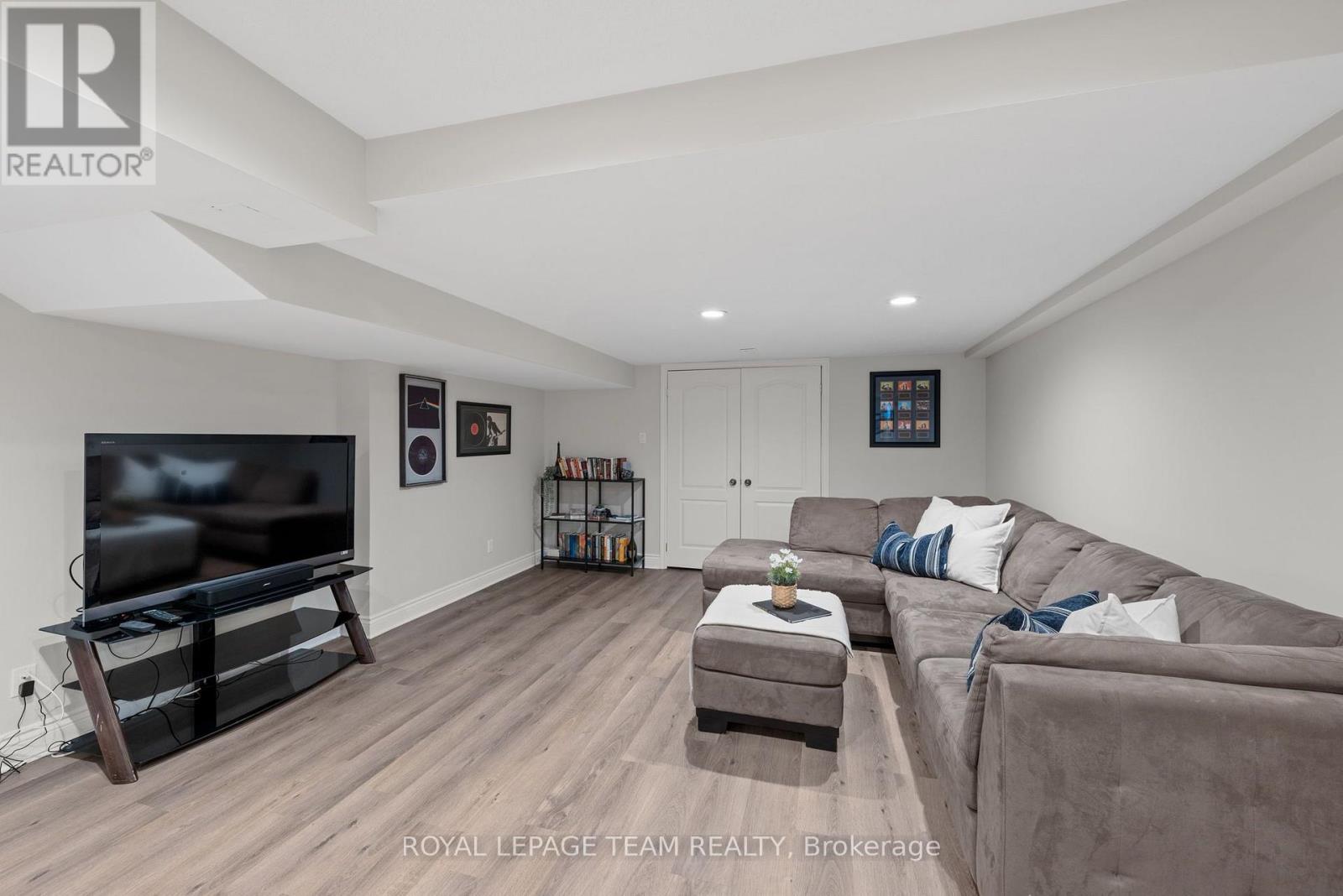 50 Marchvale Drive, Ottawa, Ontario  K2W 1C2 - Photo 40 - X13563634