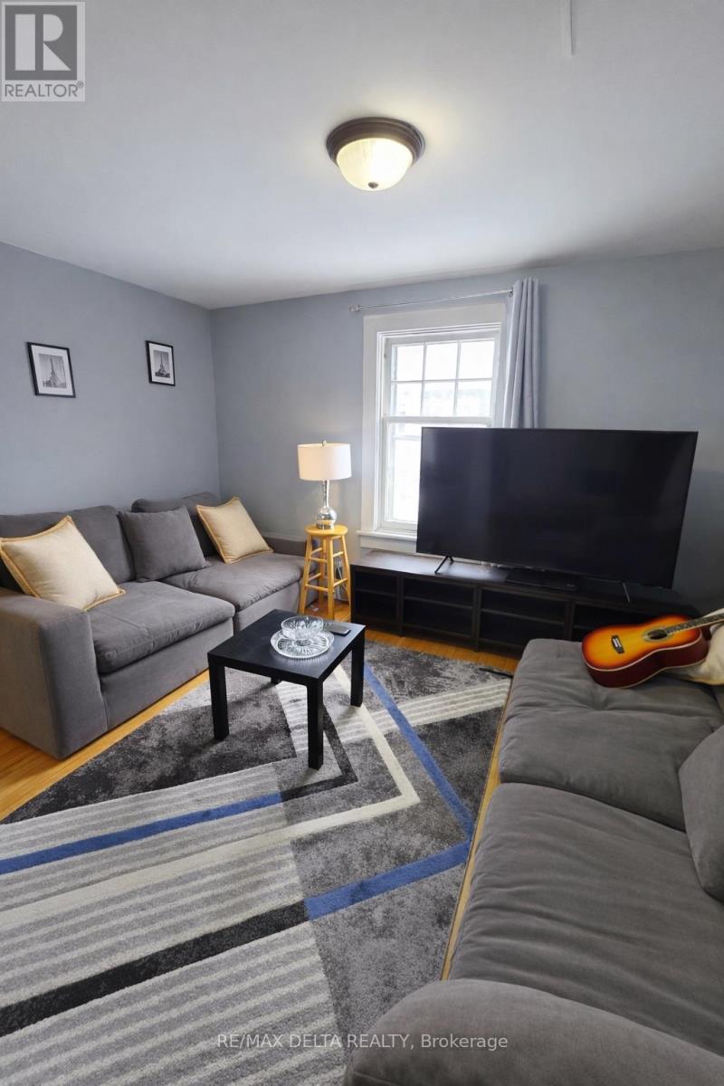 2 - 514 Bay Street, Ottawa, Ontario  K1R 6B3 - Photo 4 - X13563960