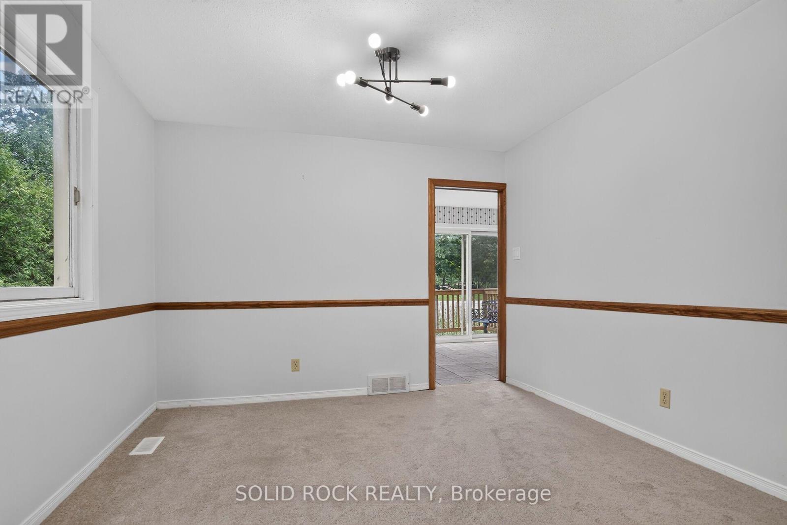 54 Huntsman Crescent, Ottawa, Ontario  K2M 1C4 - Photo 7 - X13564070