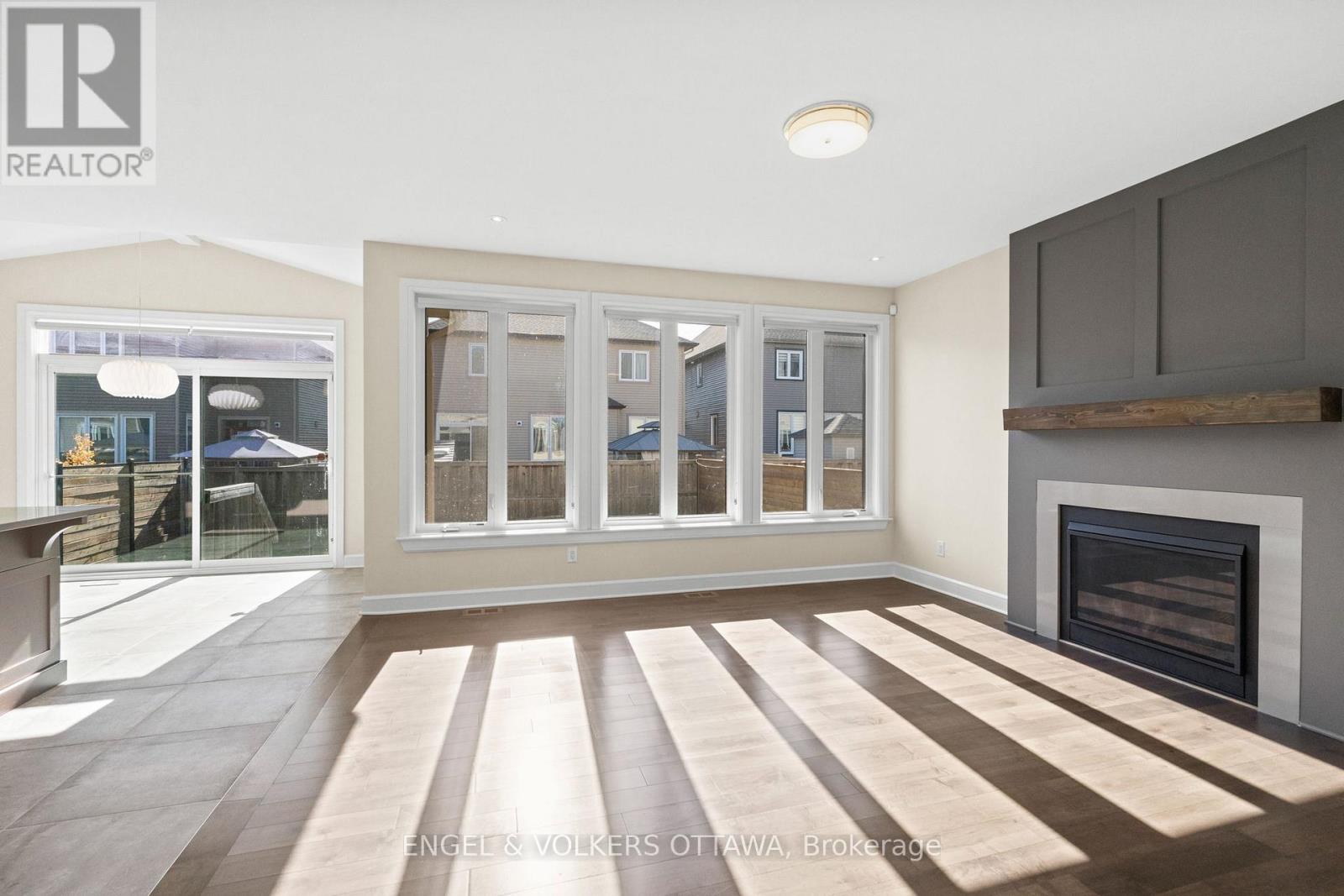 122 Helen Rapp Way, Ottawa, Ontario  K1T 0N4 - Photo 13 - X13564104
