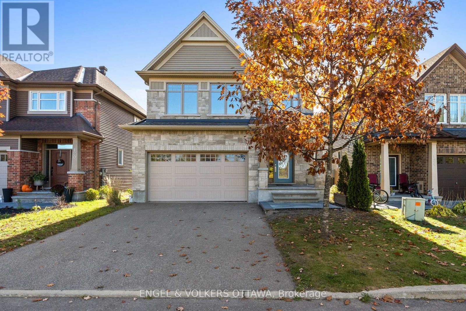 122 Helen Rapp Way, Ottawa, Ontario  K1T 0N4 - Photo 2 - X13564104