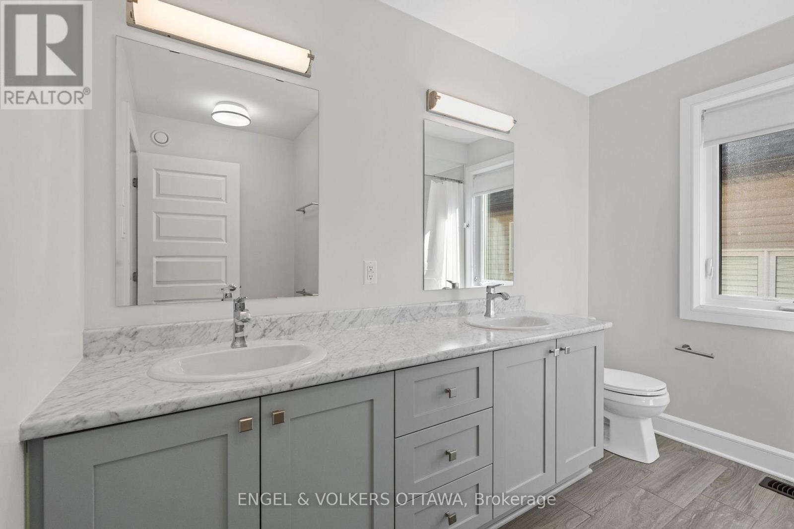 122 Helen Rapp Way, Ottawa, Ontario  K1T 0N4 - Photo 30 - X13564104
