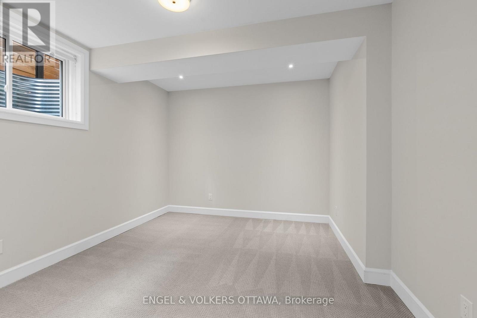 122 Helen Rapp Way, Ottawa, Ontario  K1T 0N4 - Photo 37 - X13564104