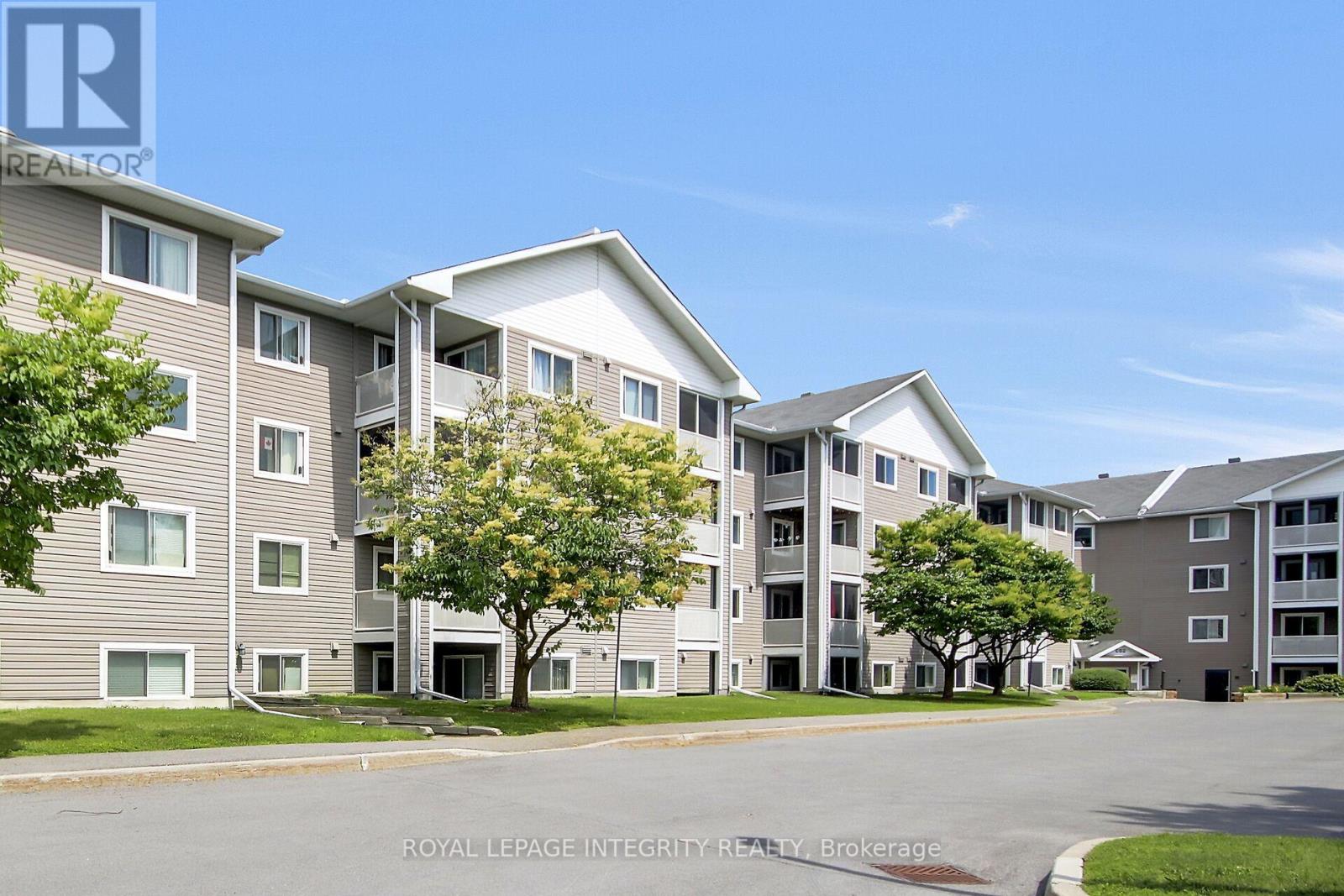 302 - 316 Lorry Greenberg Drive, Ottawa, Ontario  K1T 2P4 - Photo 1 - X13564188